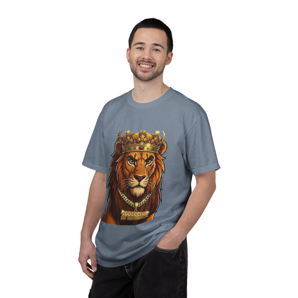 Lion King Graphic T-Shirt — Regal Crowned Lion Front & '25' Back Design