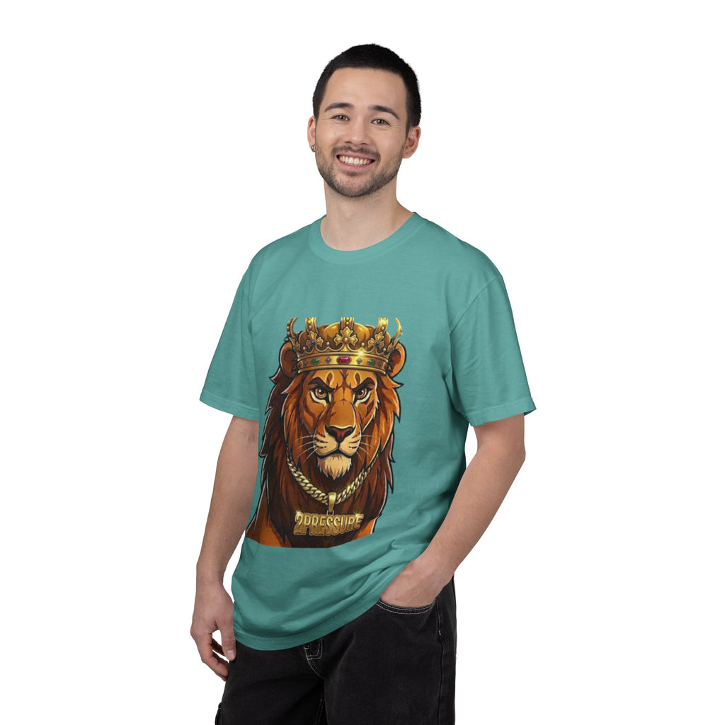 Lion King Graphic T-Shirt — Regal Crowned Lion Front & '25' Back Design